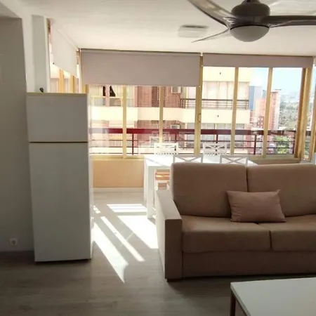 Precioso Apartamento Con Piscina Y Vistas Al Mar Mediterraneo.